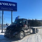 2027-VOLVO-VNL64T-300-MOTEUR-D13TC-500HP-TRANSMISSION-I-SHIFT-13 VITESSES-DIFF-13 200/ 46 000 LBS-FULL LOCK-RATIO3.21