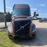 2027-VOLVO-VNL64T-840-MOTEUR-D13TC-500HP-TRANSMISSION-I-SHIFT-13 VITESSES-DIFF-13 200/46 000-FULL LOCK-RATIO-3.07