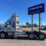 2027-VOLVO-VNR64T-300-MOTEUR D13TC-500 HP-TRANSMISSION-I-SHIFT SD-12 VITESSES-DIFF-13/200/46 000 LBS-FULL LOCK-RATIO-3.21
